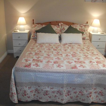 Rocksberry Bed & Breakfast Castlebar Buitenkant foto