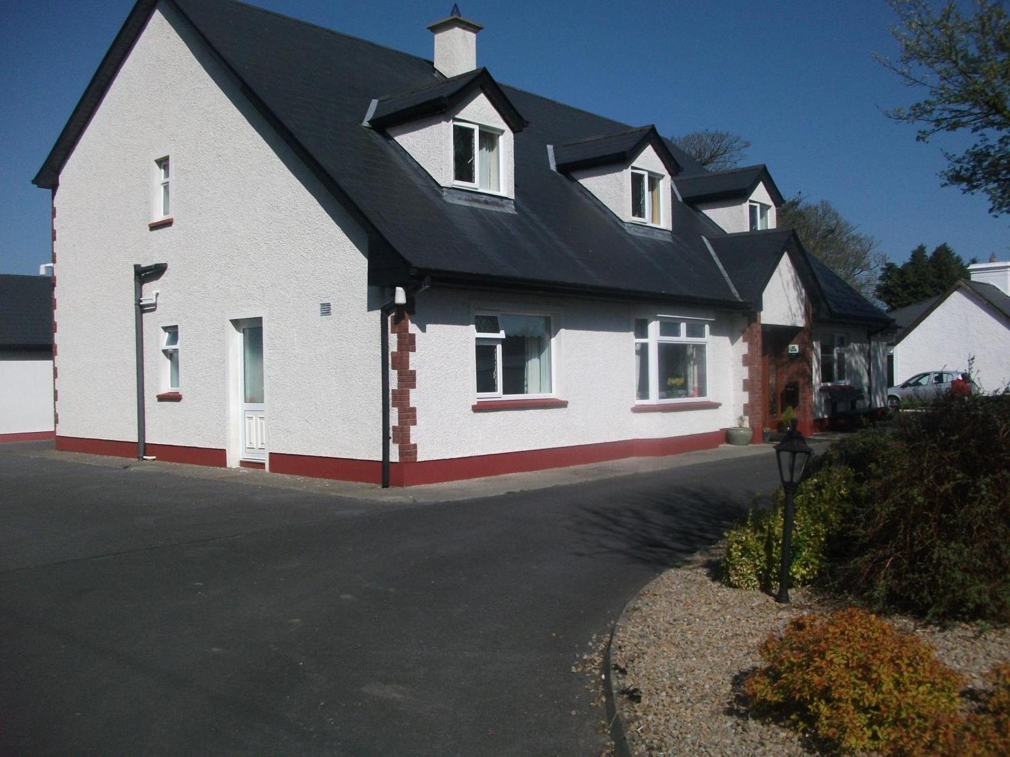 Rocksberry Bed & Breakfast Castlebar Buitenkant foto
