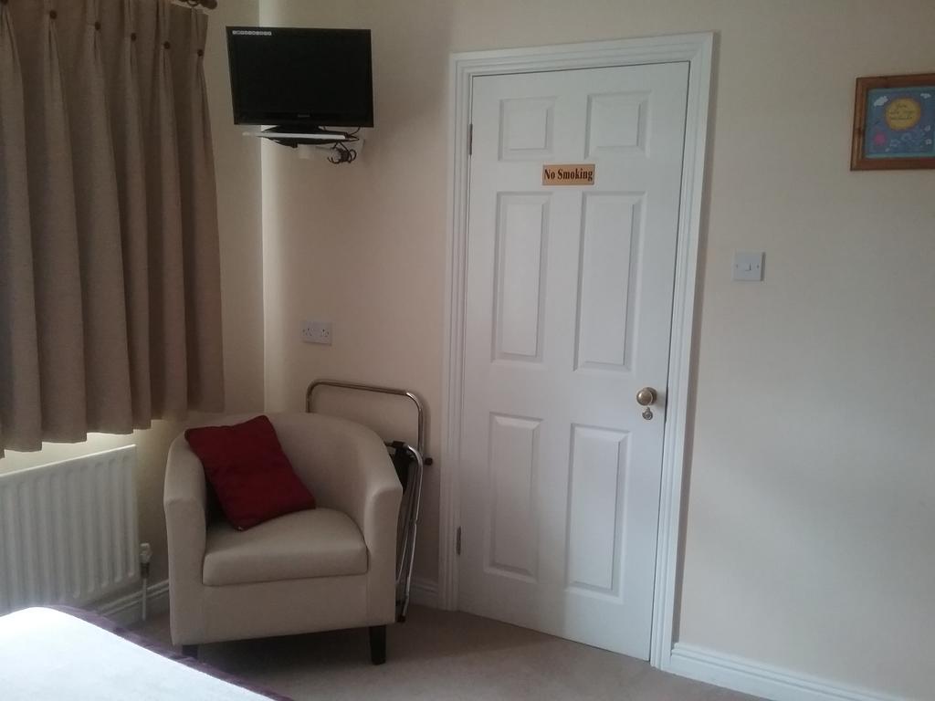 Rocksberry Bed & Breakfast Castlebar Buitenkant foto
