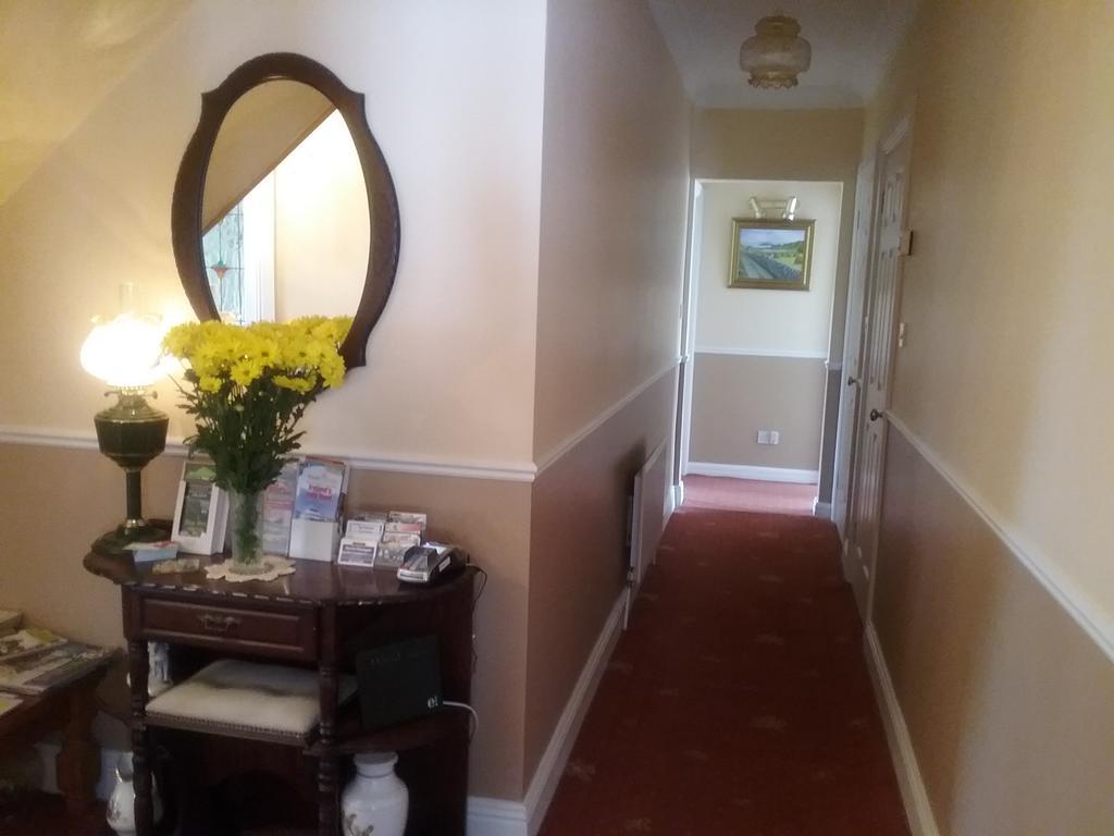 Rocksberry Bed & Breakfast Castlebar Buitenkant foto