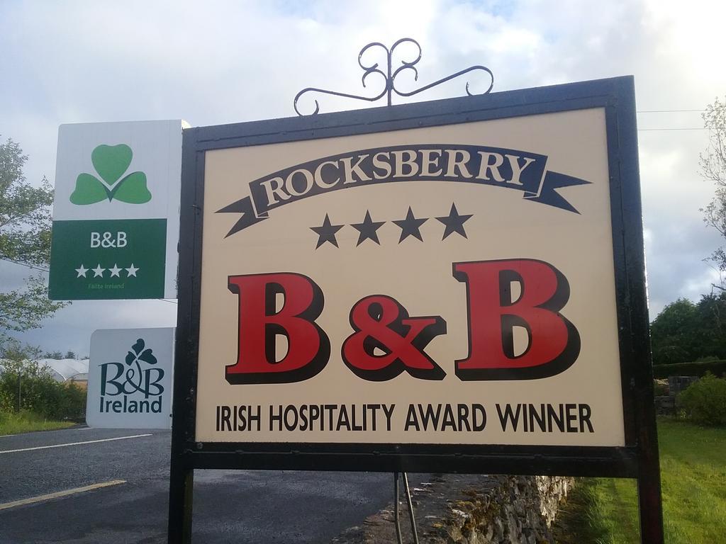 Rocksberry Bed & Breakfast Castlebar Buitenkant foto