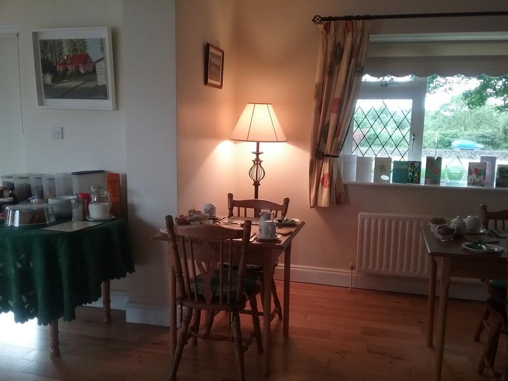 Rocksberry Bed & Breakfast Castlebar Buitenkant foto