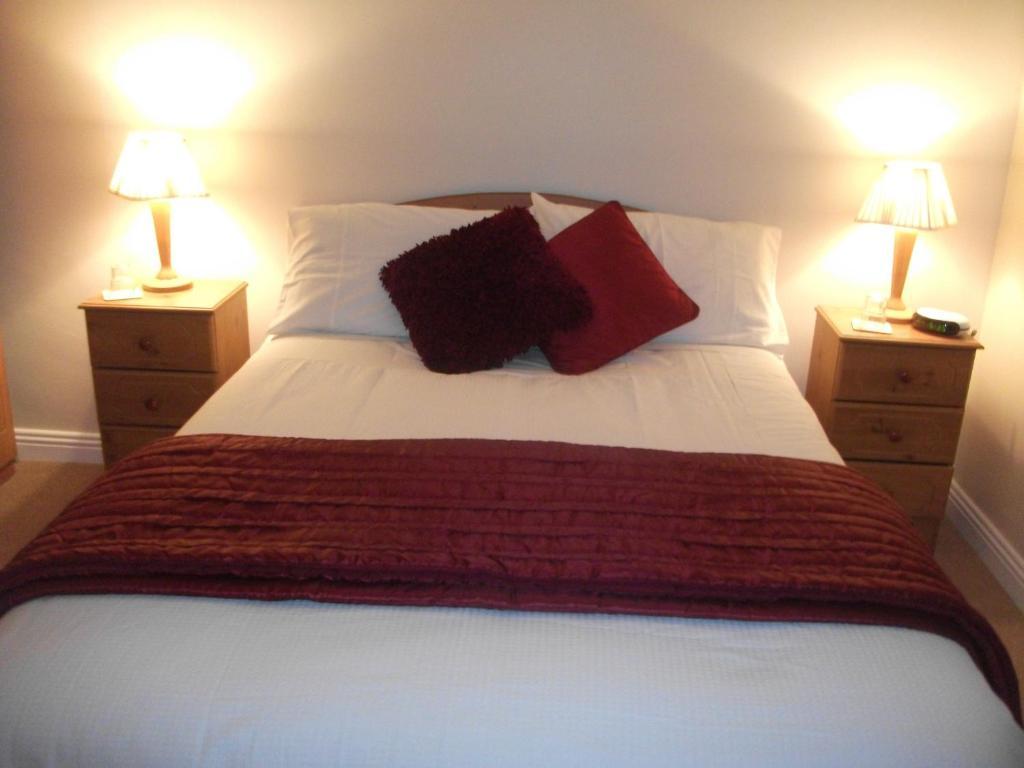Rocksberry Bed & Breakfast Castlebar Buitenkant foto