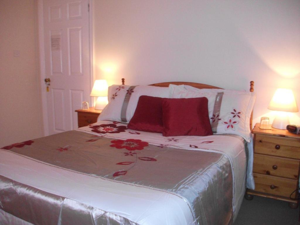 Rocksberry Bed & Breakfast Castlebar Buitenkant foto